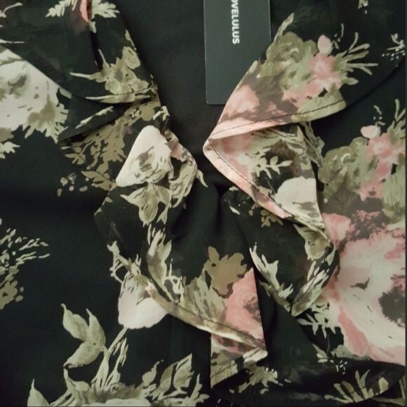 Lulu's Black Floral Ruffled Long Sleeve Top - Picture 11 of 16